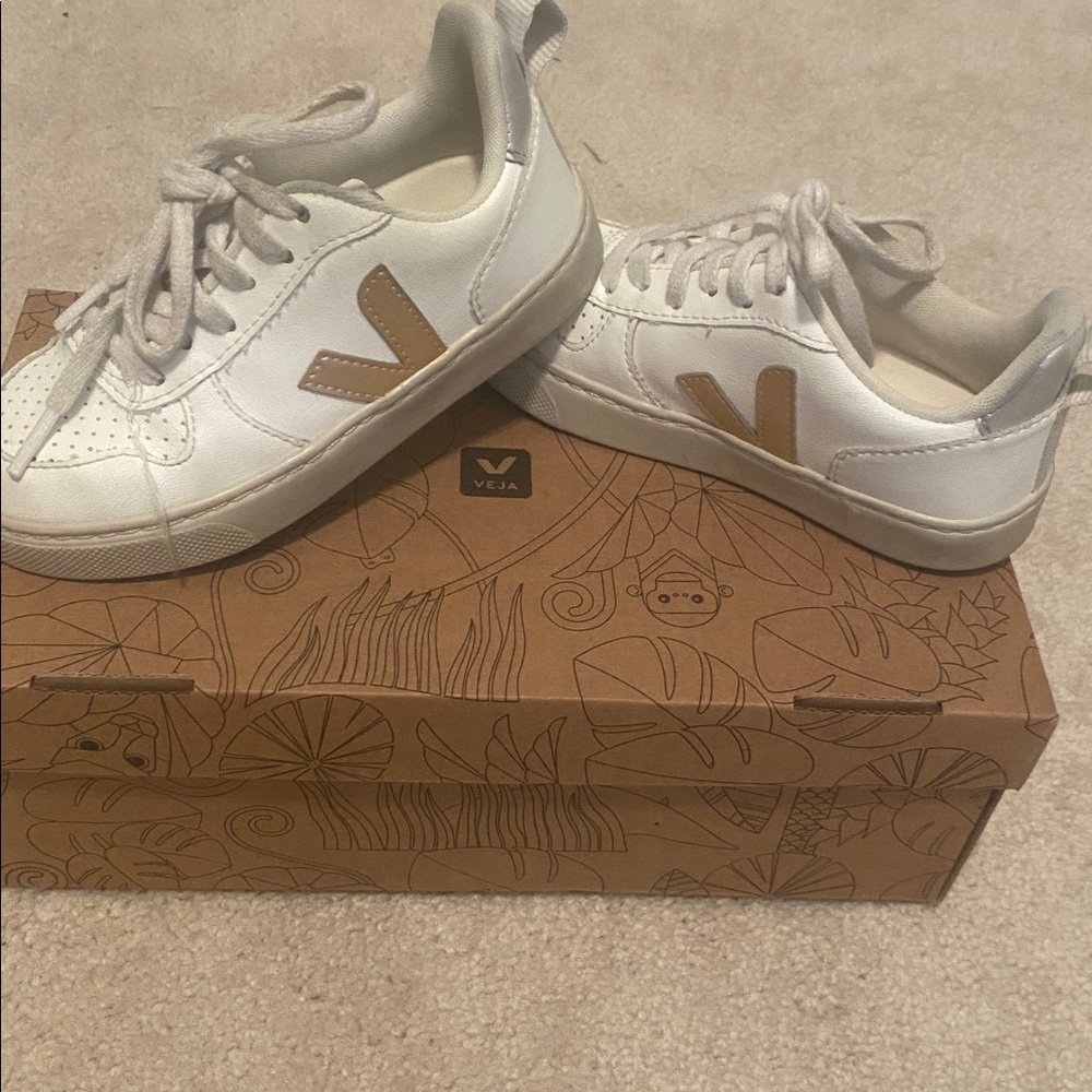 Veja size 12us little kids